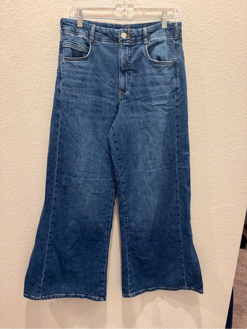 PILCRO ANTHROPOLOGIE High-Rise Wide Leg Women Jeans in Medium Blue - Picture 2 of 7